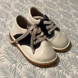 Stylish Kids Dress Shoes in Black and White